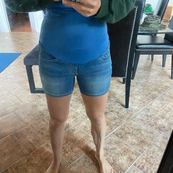 Pregnancy Maternity jeans short pale blue - Picture 4 of 5